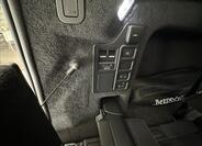 Land Rover Discovery 21