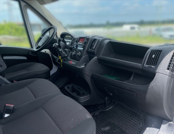 Peugeot Boxer 9
