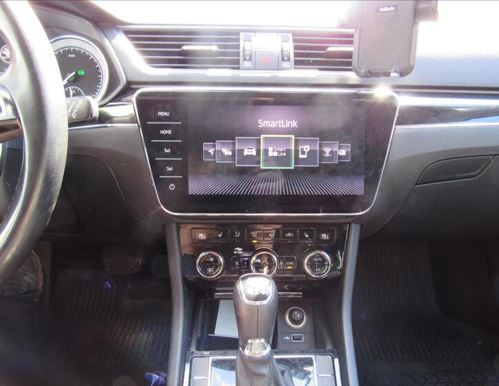 Škoda Superb 15