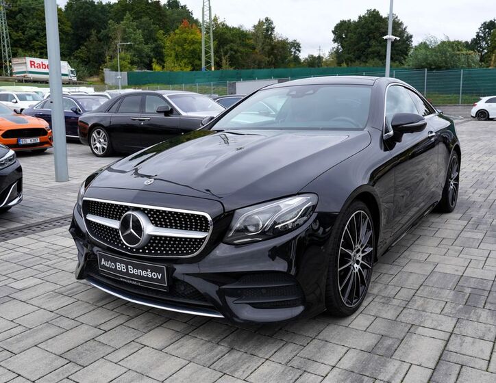 Mercedes-Benz Třídy E 2