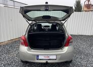 Toyota Yaris 12