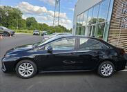 Toyota Corolla 4