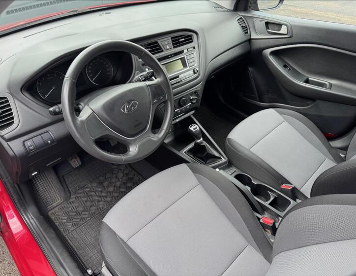 Hyundai i20 12
