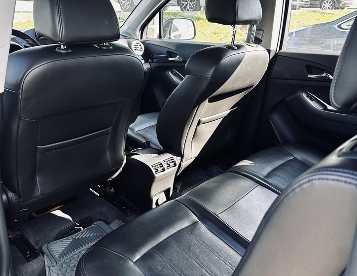 Chevrolet Orlando 4