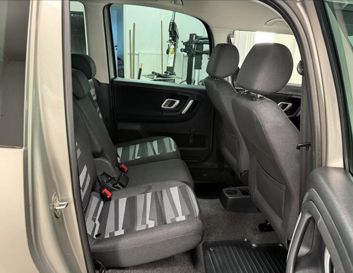 Škoda Roomster 10