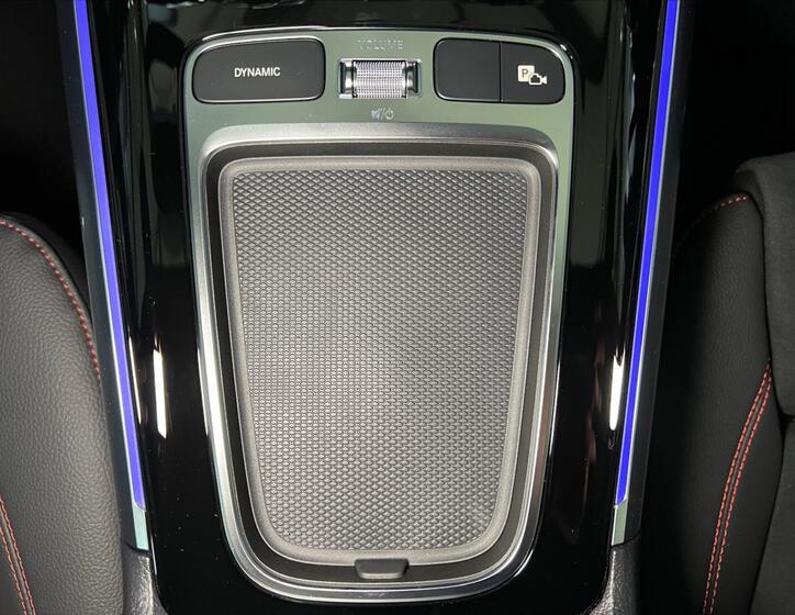 Mercedes-Benz GLA 25