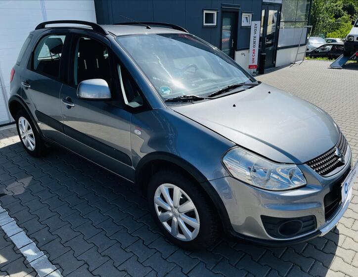 Suzuki SX4 3