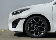 KIA ProCeed 19