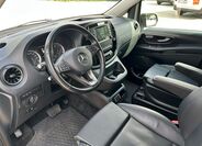 Mercedes-Benz Vito 2