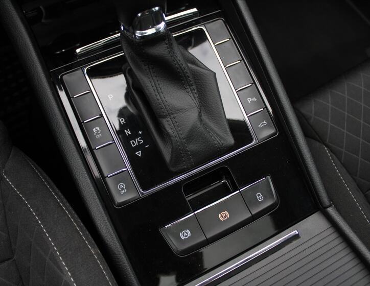 Škoda Superb 21