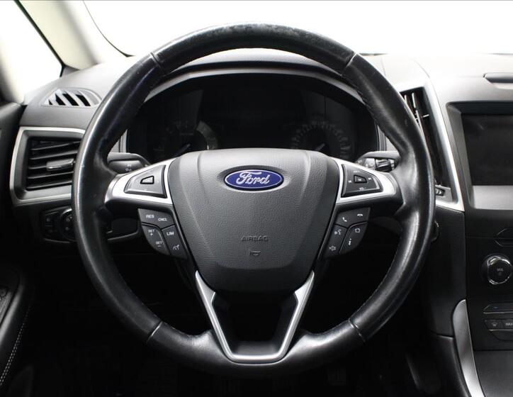 Ford S-MAX 17