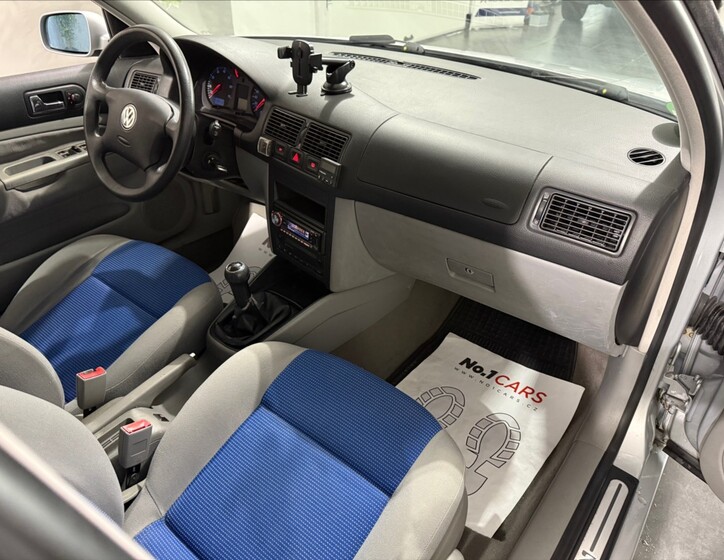 Volkswagen Golf 14