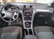 Ford Mondeo 12