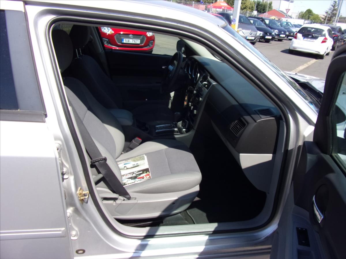 Dodge Magnum