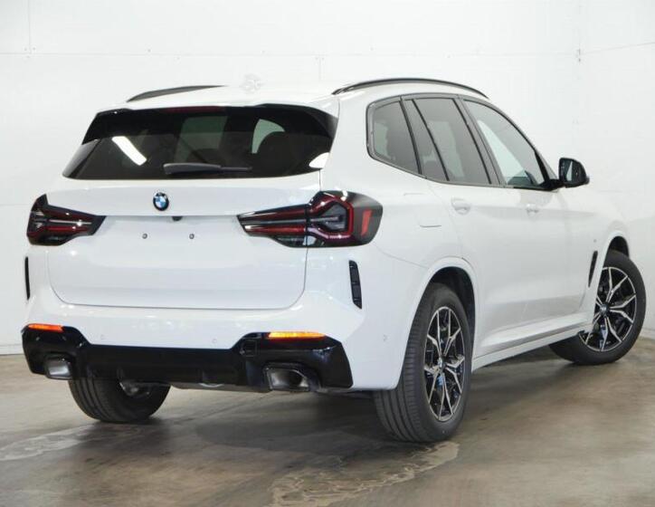BMW X3 4