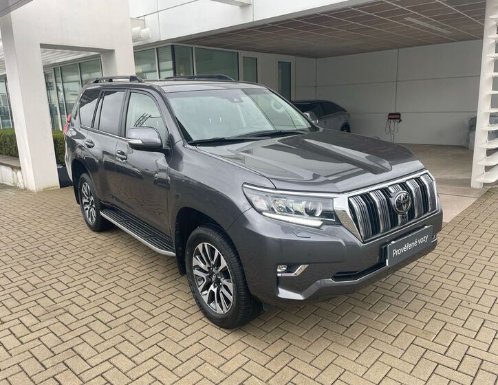 Toyota Land Cruiser 8