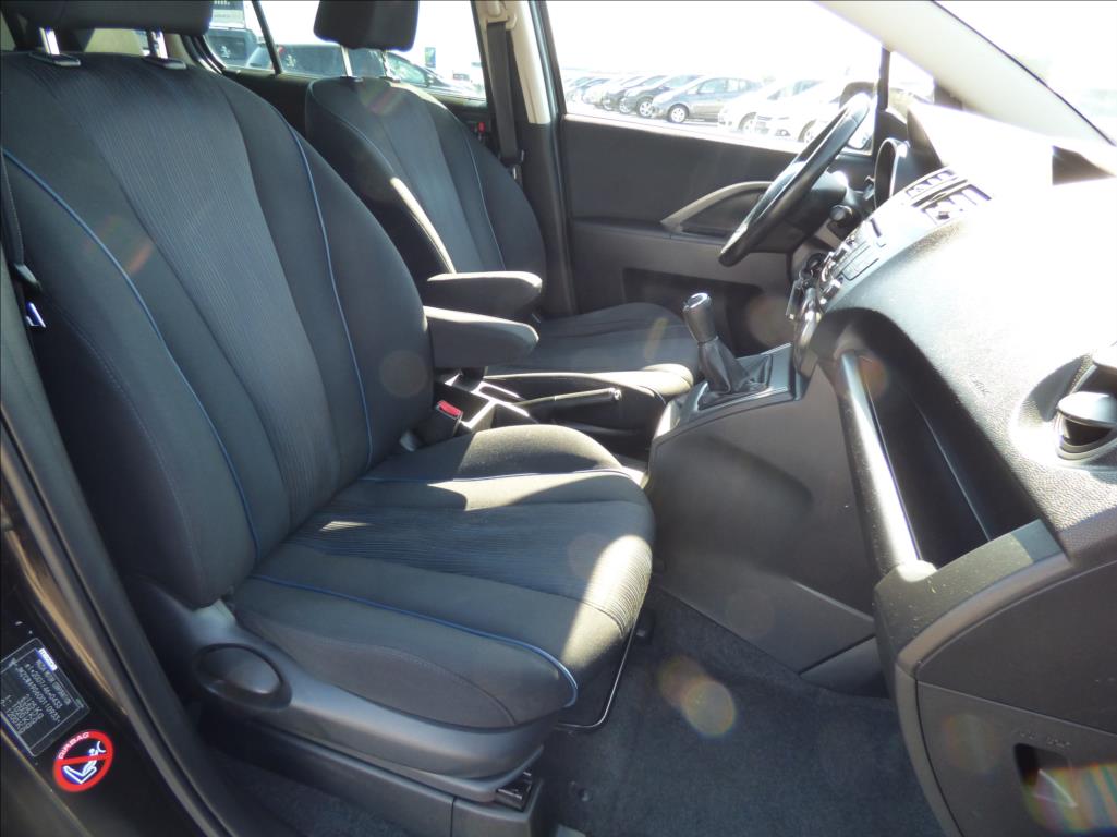 Mazda 5