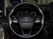 Ford Transit Custom 6