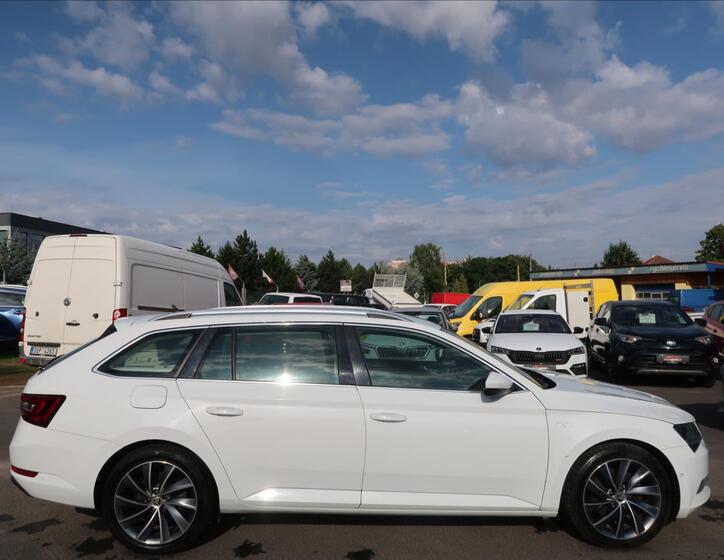 Škoda Superb 5