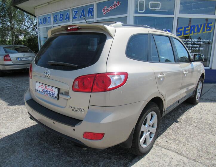 Hyundai Santa Fe 4