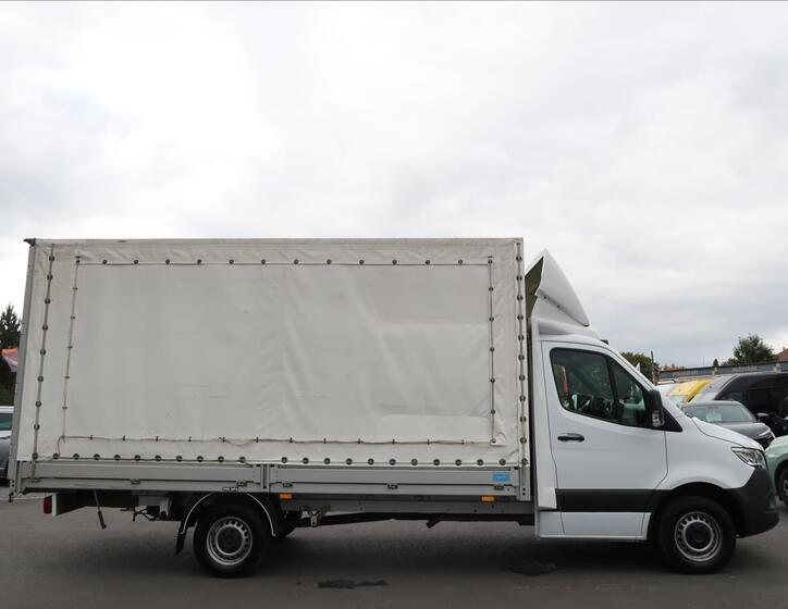 Mercedes-Benz Sprinter 5