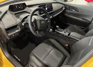 Toyota Prius 12