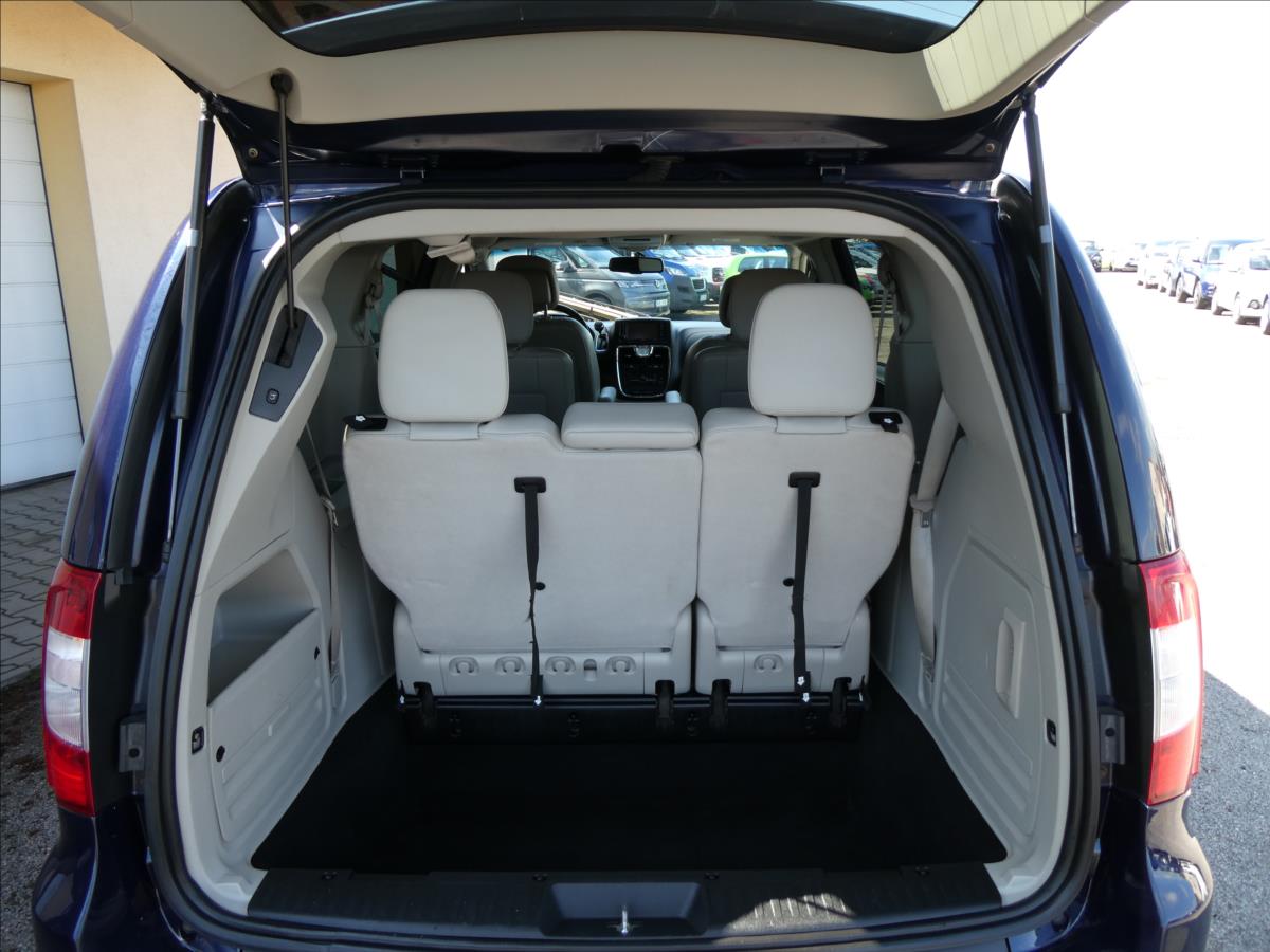 Chrysler Town & Country