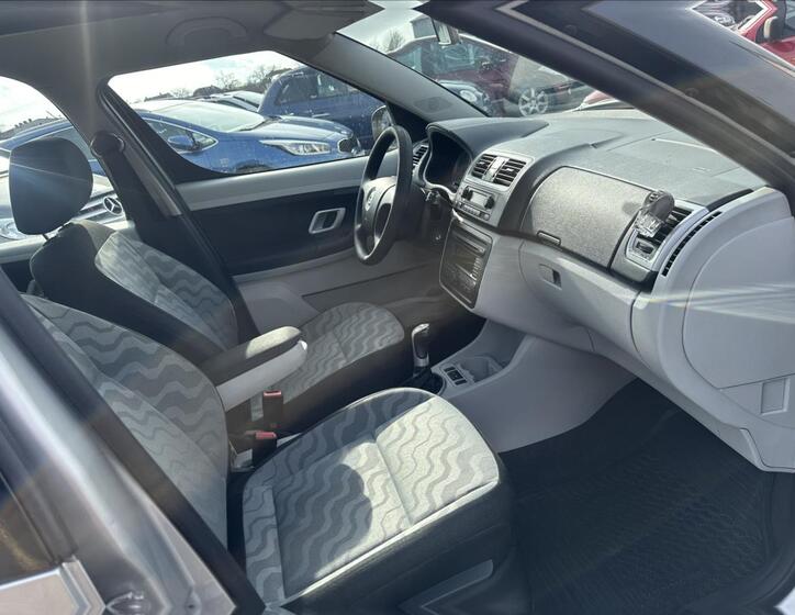 Škoda Roomster 20