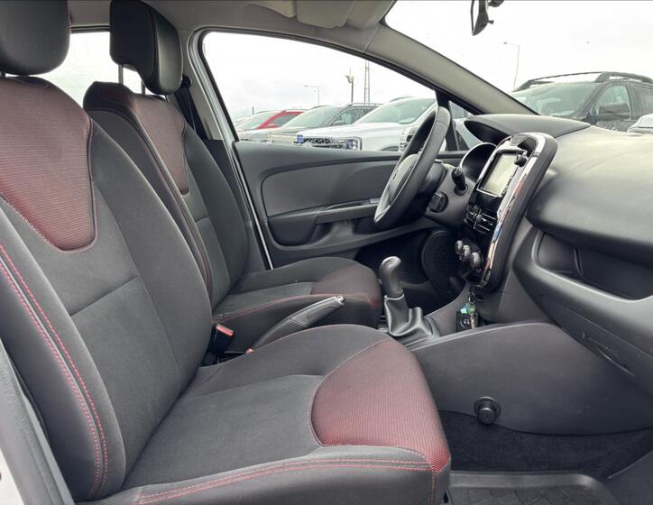 Renault Clio 15