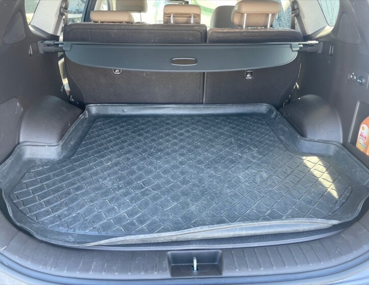 Hyundai Santa Fe 6