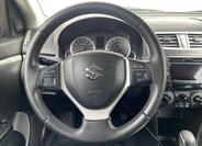 Suzuki Swift 13