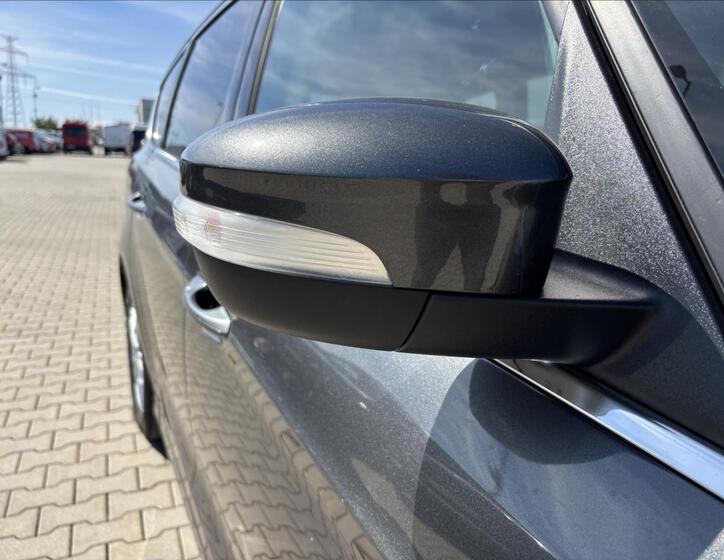 Ford S-MAX 9