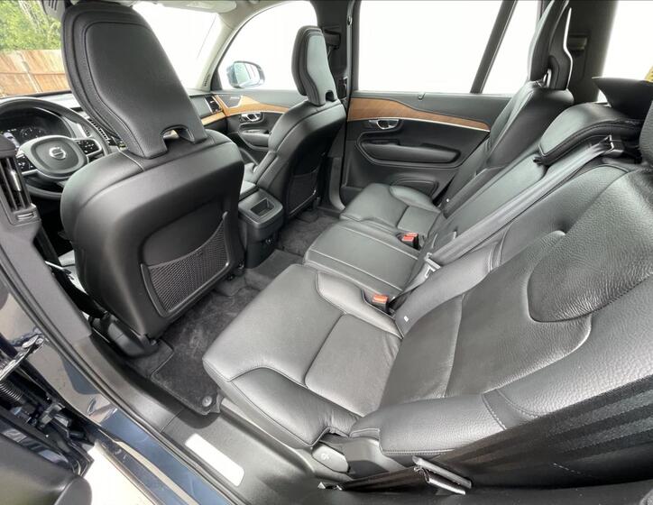 Volvo XC90 16