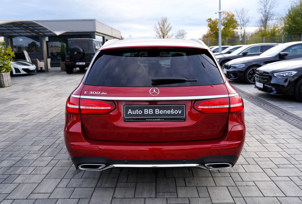 Mercedes-Benz Třídy E