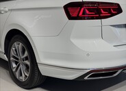 Volkswagen Passat 12