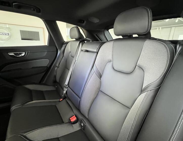 Volvo XC60 15