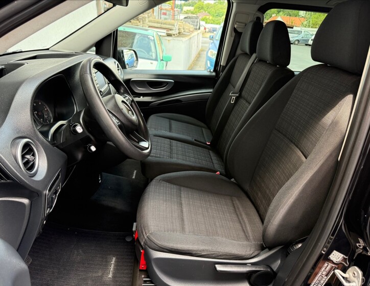 Mercedes-Benz Vito 11