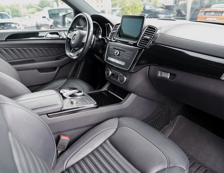 Mercedes-Benz GLS 34