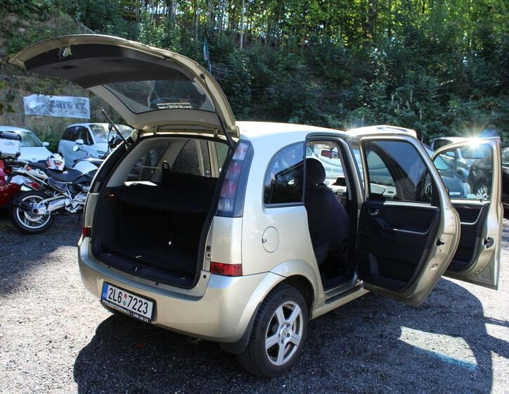 Opel Meriva 24