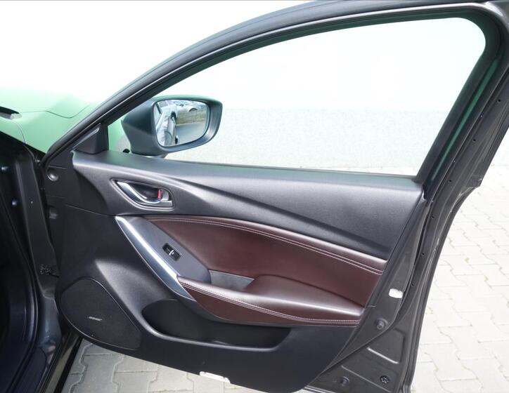 Mazda 6 34