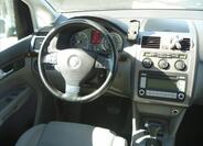 Volkswagen Touran 16
