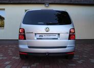 Volkswagen Touran 9