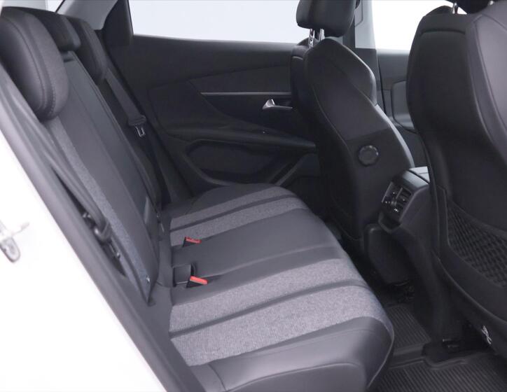 Peugeot 3008 15