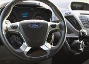 Ford Tourneo Custom 13