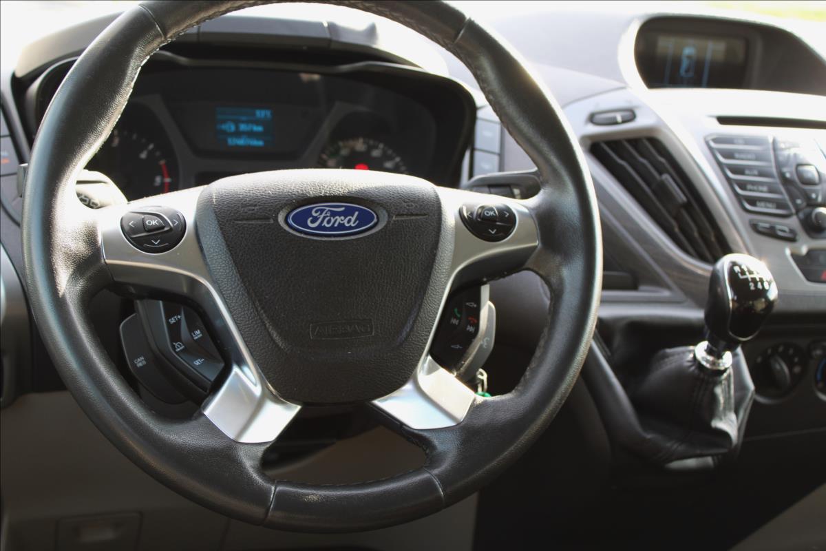 Ford Tourneo Custom