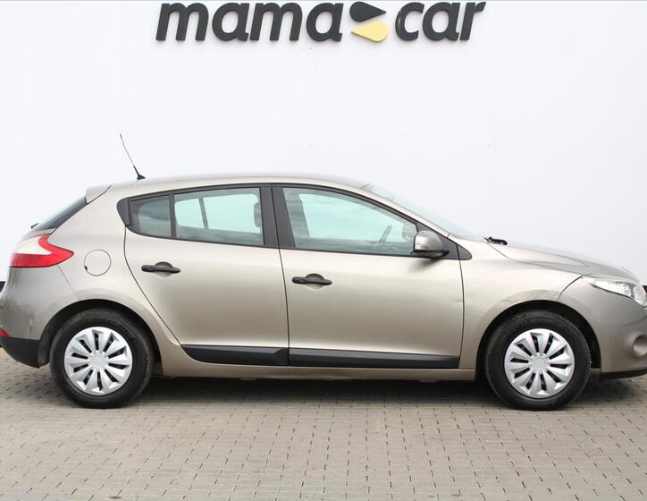 Renault Mégane 8