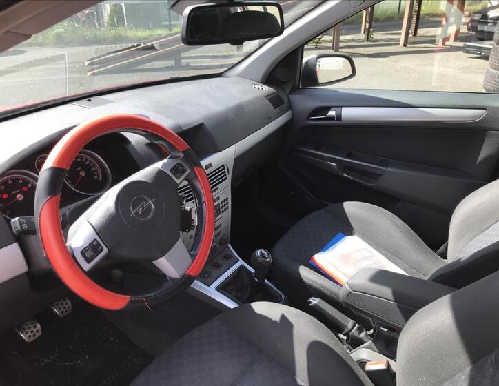 Opel Astra 7