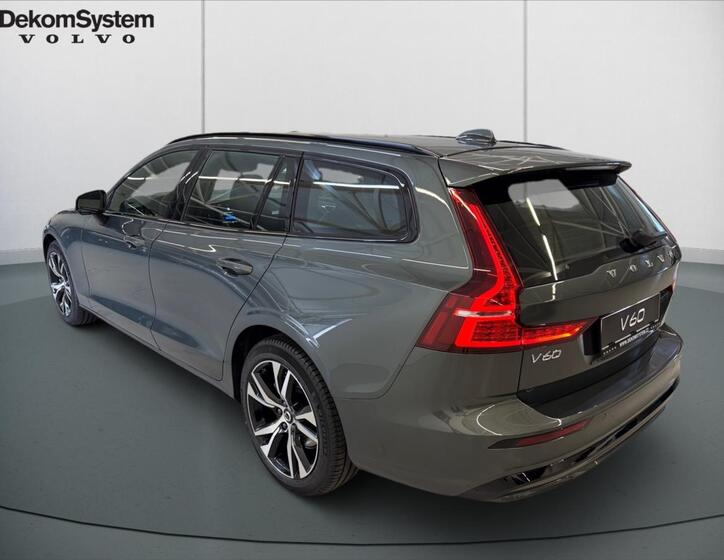 Volvo V60 4