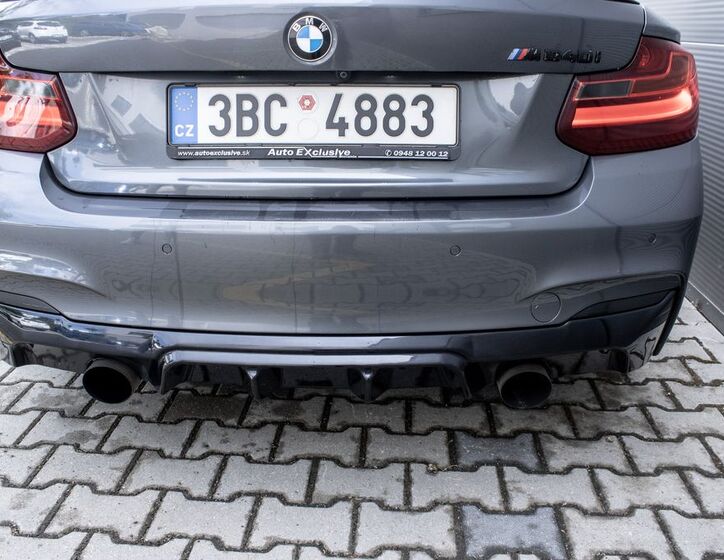 BMW Řada 2 26