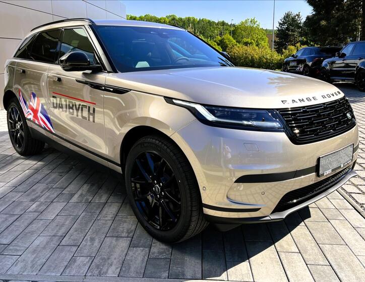Land Rover Range Rover Velar 11